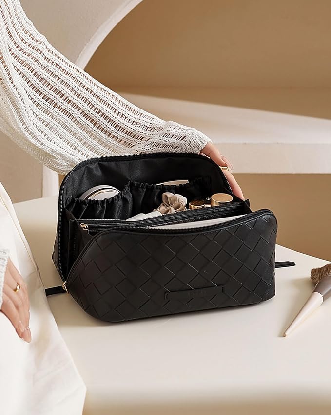 EACHY Travel Makeup Bag,Large Capacity Cosmetic Bags for Women,Waterproof Portable Pouch Open Flat Toiletry Bag Make up Organizer with Divider and Handle