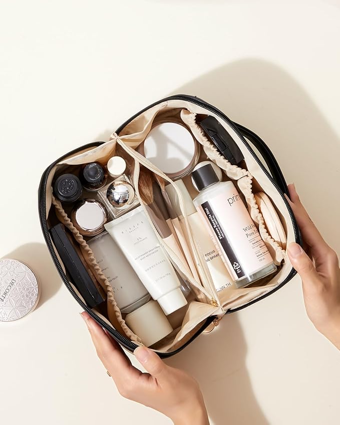 EACHY Travel Makeup Bag,Large Capacity Cosmetic Bags for Women,Waterproof Portable Pouch Open Flat Toiletry Bag Make up Organizer with Divider and Handle