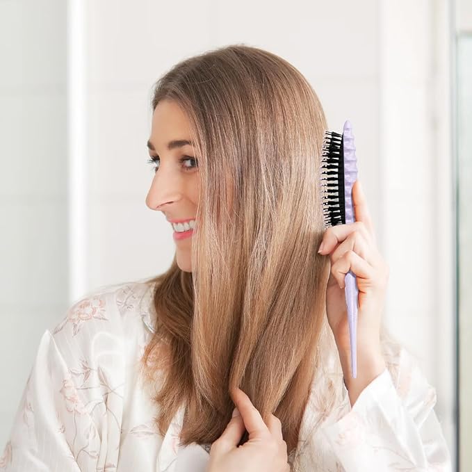 Curl Defining Hair Brush, Wet Hair Brush for Women and Men, Detangler Hairbrush for Wet & Dry, Styling Brush for Curly Hair, Shaping and Defining Curls for Long/Wavy/Damaged Hair, Purple