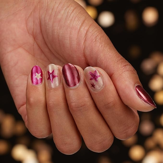 Sally Hansen Miracle Gel, Holiday Romance, Long Lasting, Gel-Like Formula, No UV Lamp Needed, Opaque, Shimmery Red Nail Polish