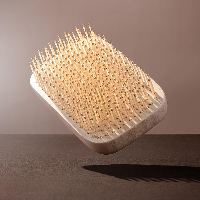 EcoTools Travel Detangler Hairbrush, Gently Detangle & Smooth Hair, Brush For Wet Or Dry Hair, Heat Resistant, Mini Renewable Bamboo Hairbrush For Styling On-The-Go, Vegan & Cruelty-Free, 1 Count
