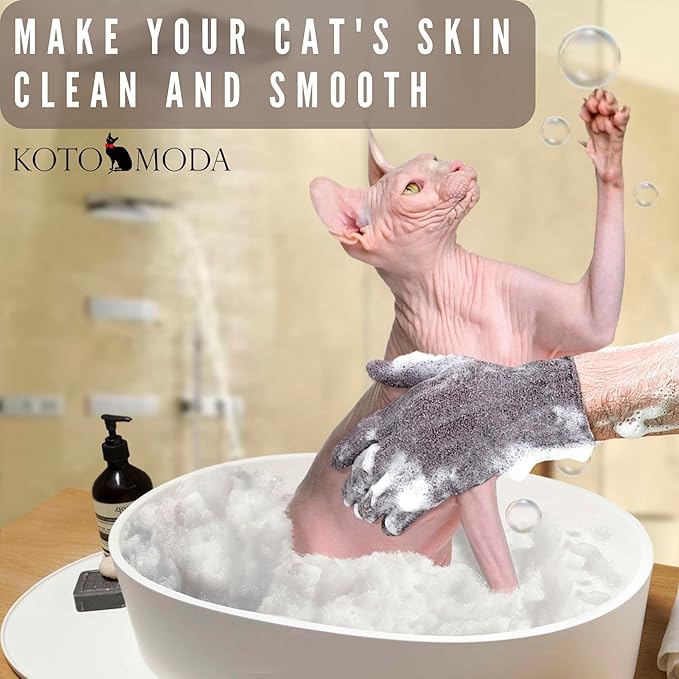 Sphynx hairless cats carbonized bamboo