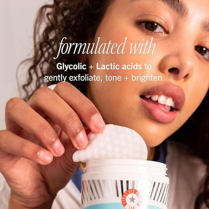 First Aid Beauty - Facial Radiance Pads with Glycolic & Lactic Acids, Daily Exfoliating Pads with AHA that Help Tone & Brighten Skin, Makeup Prep Pads, Compostable for Daily Use, 90 Pads